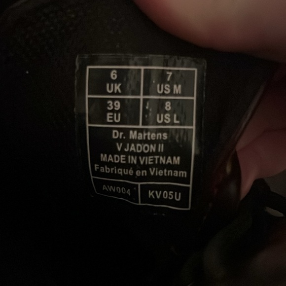 Cherry red Dr. Martens - Picture 10 of 10